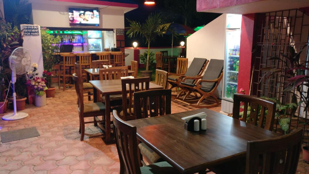 Hotel Mj Beach Resort Baga Exteriör bild